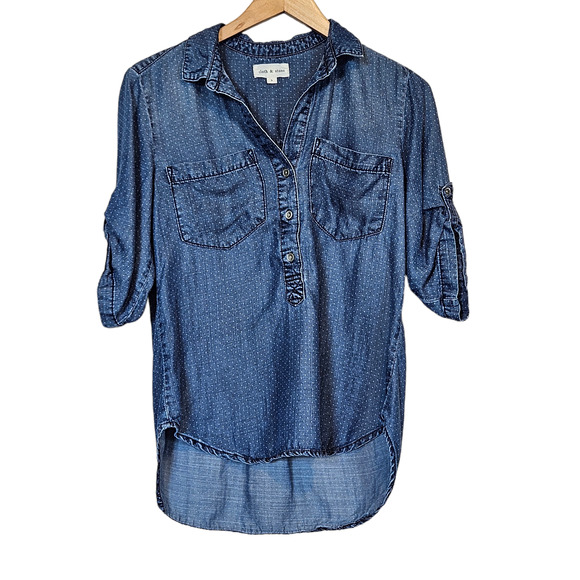 Anthropologie Cloth & Stone Polka Dot Roll Tab Chambray Popover Top Womens Small - Picture 2 of 10
